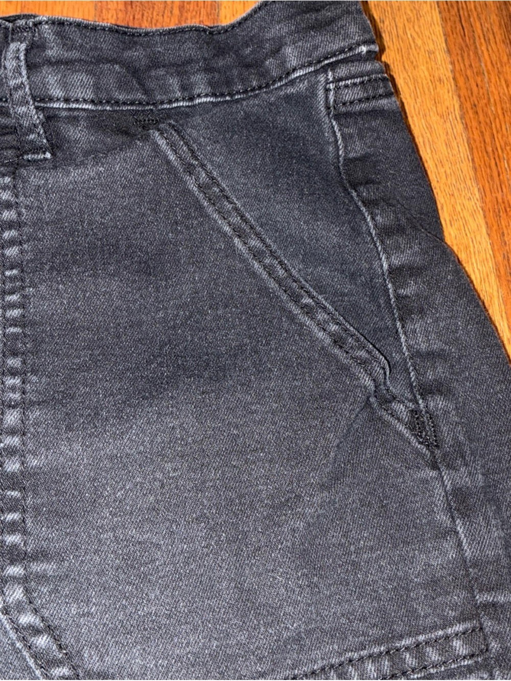 Nicole Miller Black Denim Mini Shorts - Picture 6 of 13